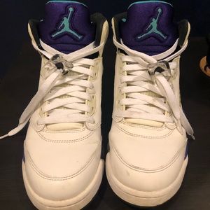 Air Jordan 5 Grapes Size 8